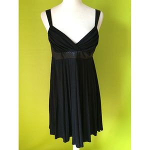 Wishes Empire Pleat Flare Black Dress Jr L